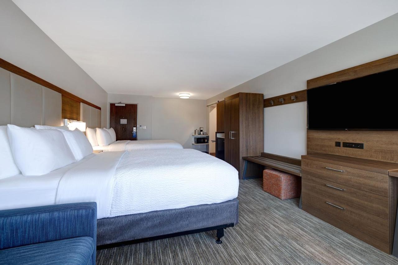 Holiday Inn Express & Suites - Grand Rapids South - Wyoming By Ihg Экстерьер фото