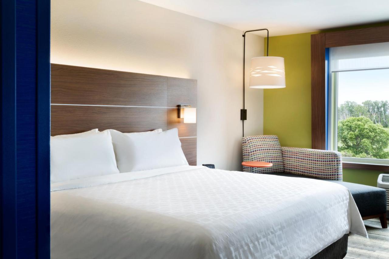 Holiday Inn Express & Suites - Grand Rapids South - Wyoming By Ihg Экстерьер фото